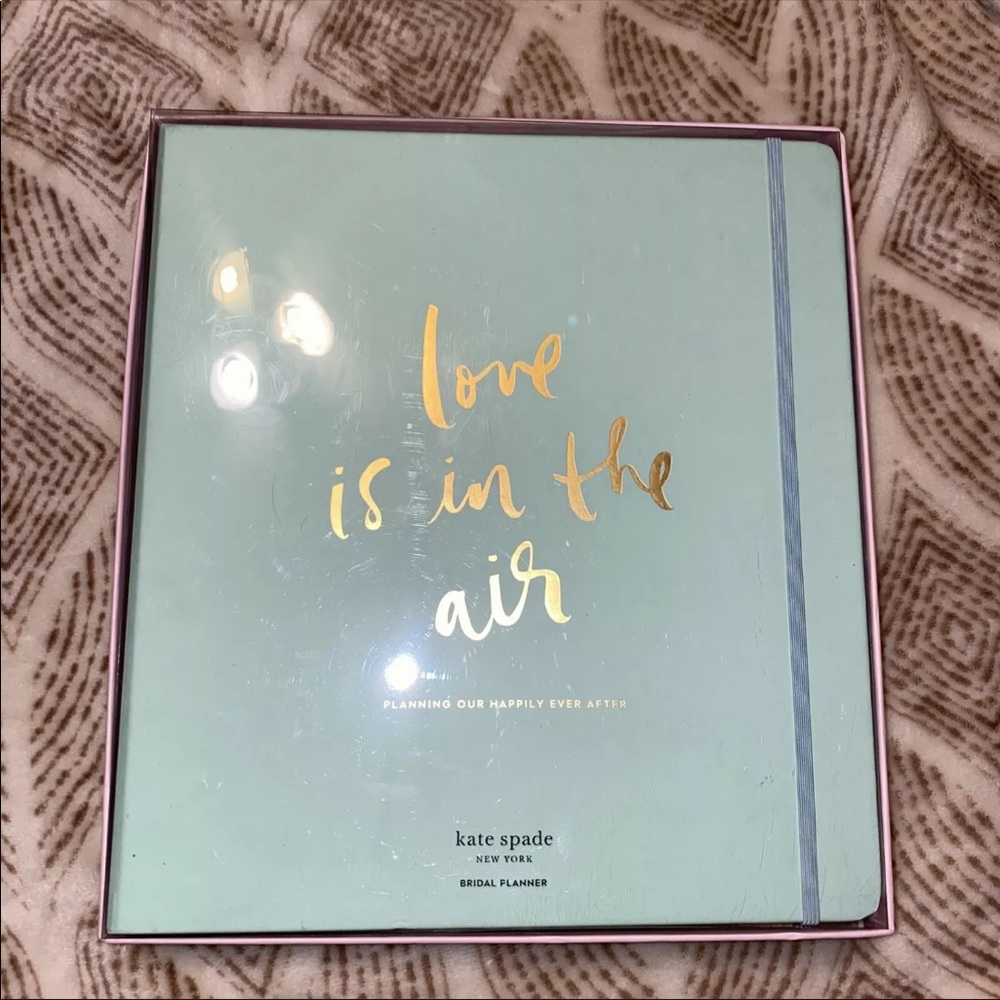 Kate Spade Bridal Planner "Love is in the Air" New Open Box Wedding Planning